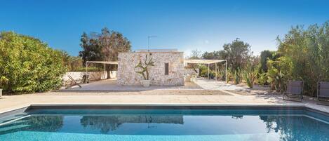 Piscina stagionale all'aperto