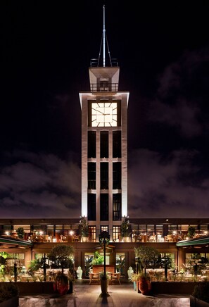 Rooftop bar, ocean views, open daily