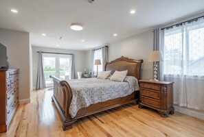 3 bedrooms, free WiFi, bed sheets
