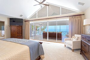 4 habitaciones, tabla de planchar con plancha y cuna de viaje 