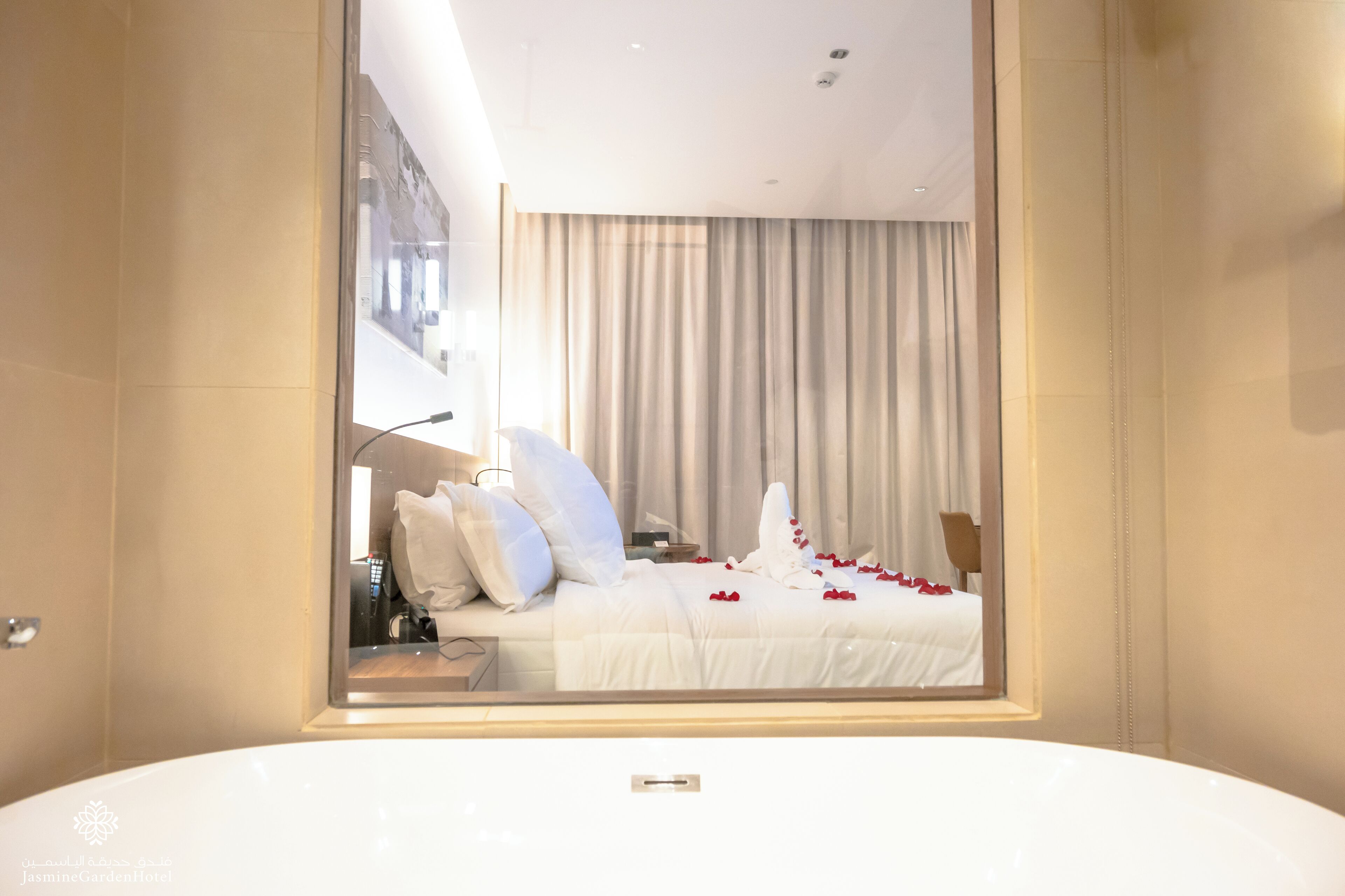 Rainfall showerhead, hair dryer, slippers, bidet