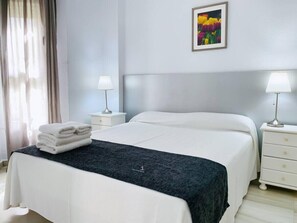 3 Schlafzimmer, Bügeleisen/Bügelbrett, WLAN, Bettwäsche