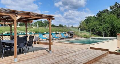 Spacieux gĂźte en pleine campagne: vacances entre amis ou en famille