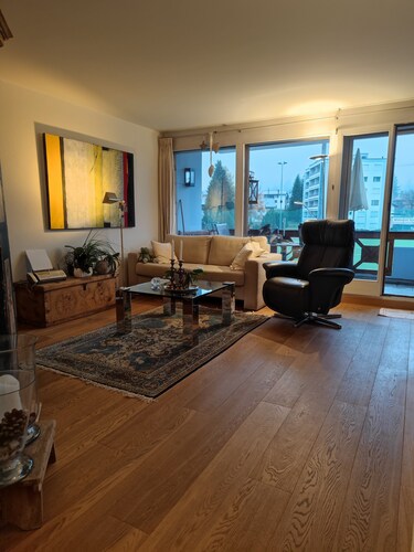 Stilvolle Wohnung am Eisplatz