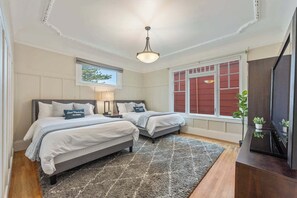 2 slaapkamers, een bureau, gratis wifi, beddengoed