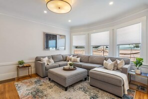 Televisor i oficines 