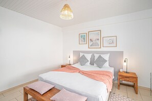 3 soverom, safe på rommet, strykejern/-brett og wi-fi (inkludert)