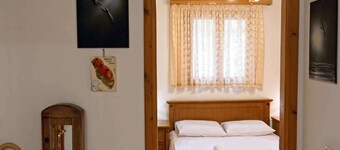Forest Cosy House - Lagkadia Amazing View