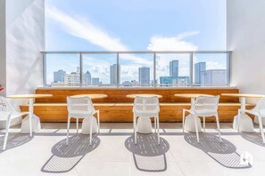 レストラン