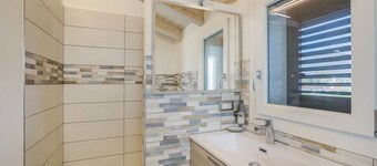 Apartment "Baita Marina - Tramontana 30m mare" with Garden & Wi-Fi