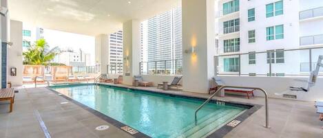 Pool auf dem Dach, beheizter Pool