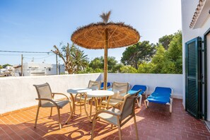 Outdoor dining - Apartment "Felipe 1-6" with Shared Pool and Wi-Fi (Tourist Taxes Included) (Cala Dor)