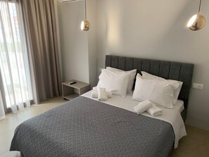2 Schlafzimmer, Bügeleisen/Bügelbrett, kostenloses WLAN, Bettwäsche