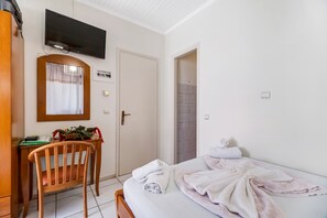 1 camera, Wi-Fi gratuito, lenzuola