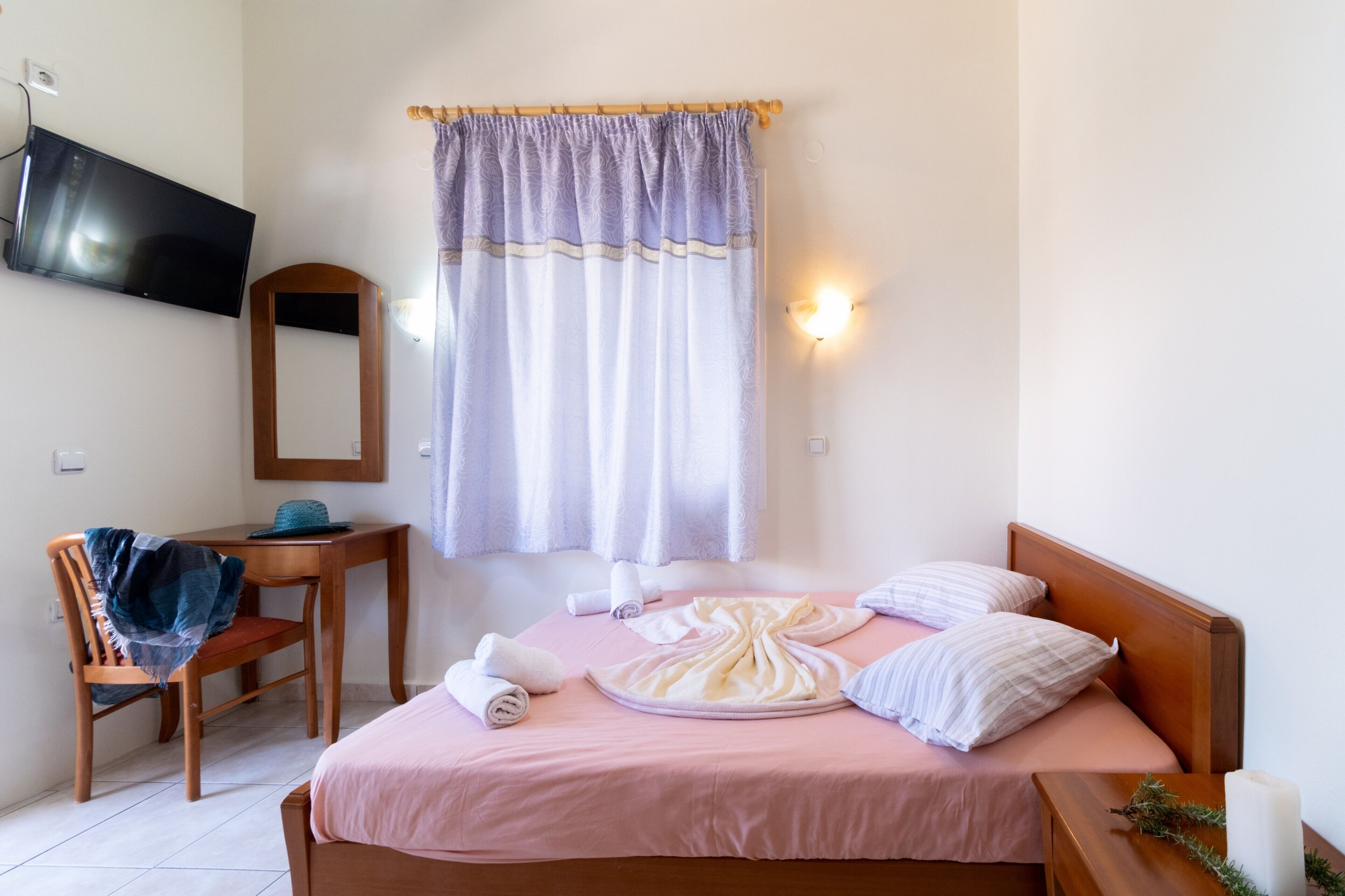 1 chambre, Wi-Fi gratuit, draps fournis