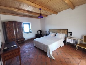 3 chambres, Wi-Fi gratuit, draps fournis