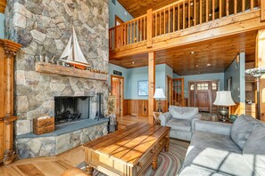 Smart TV, fireplace, DVD player, foosball