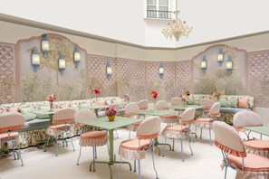 Breakfast, lunch, dinner served; Eastern European cuisine  - Hotel Le Grand Mazarin (Paris)