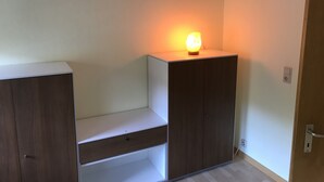 Cottage | 4 bedrooms, travel cot, bed sheets - Haus Silberhütte für Mensch und Hund  (Clausthal-Zellerfeld)
