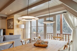 Dining - Val de Ruda Luxe 16 by FeelFree Rentals (Baqueira)
