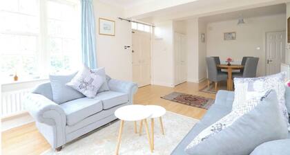 Beautiful Apartment + Parking - Central Oxford - Pass the Keys