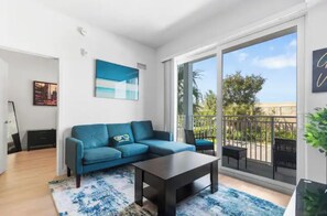 Smart TV y biblioteca musical 