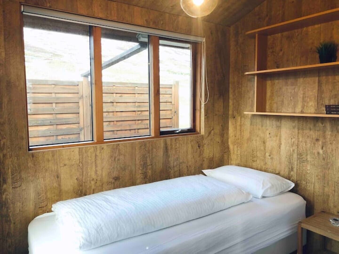 3 bedrooms, travel crib, free WiFi, bed sheets