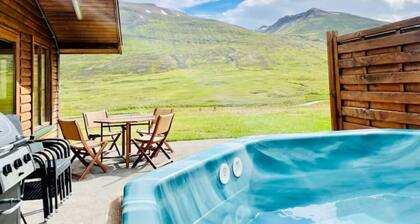 Mountain Cabin w/hot tub