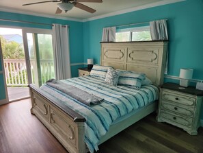 3 makuuhuonetta, silitysrauta/-lauta, ilmainen Wi-Fi, vuodevaatteet