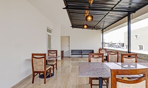 Dining - Treebo Zion (Bengaluru)