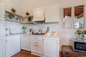 Fridge, microwave, oven, dishwasher