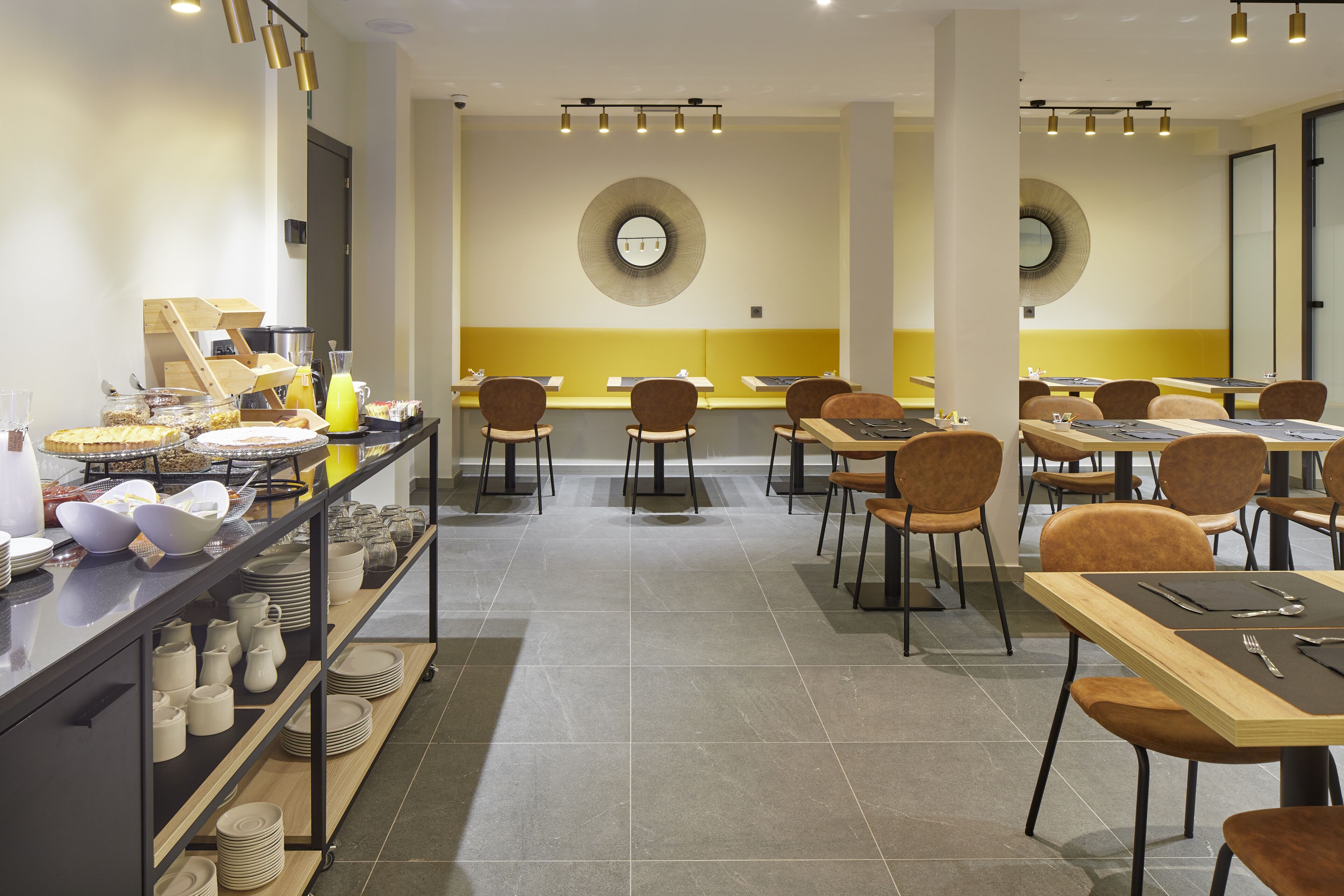 Dagelijks ontbijtbuffet (EUR 16 per persoon)