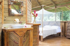 3 عدّة غرف نوم وملاءات أسرّة