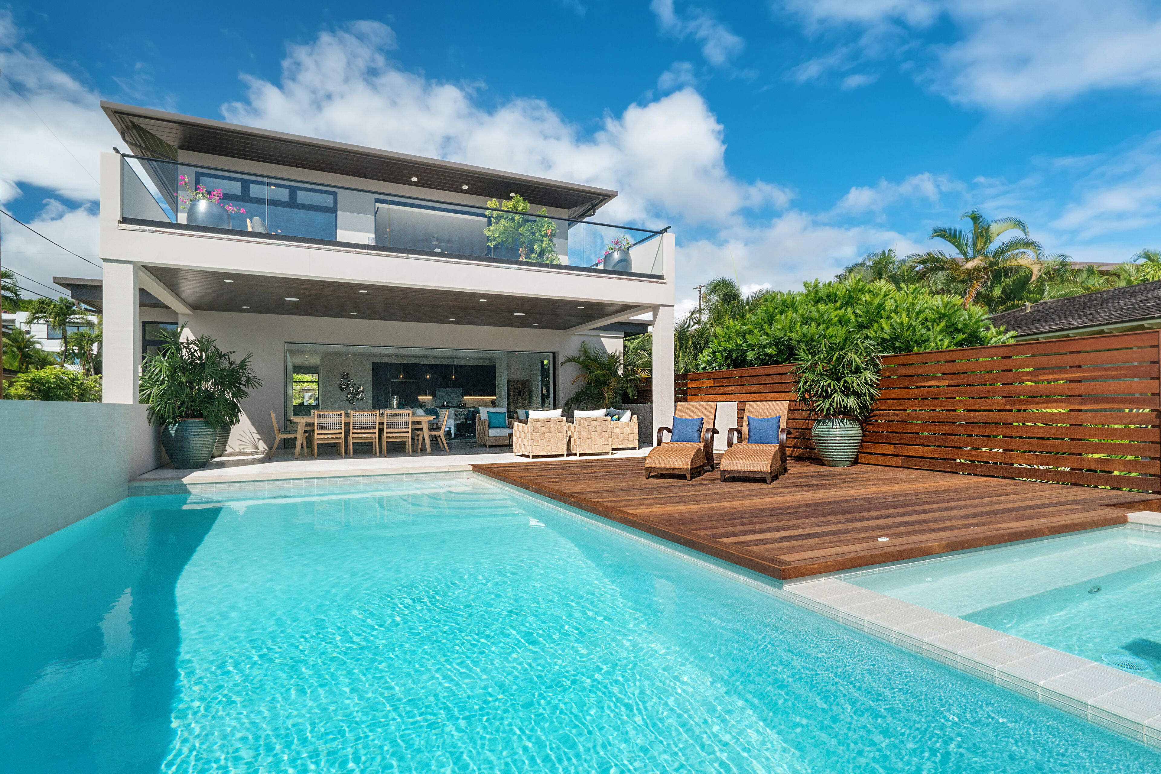 Diamond Head Grandeur: Luxury Villa w/ Ocean View, Private Pool, Superb Design