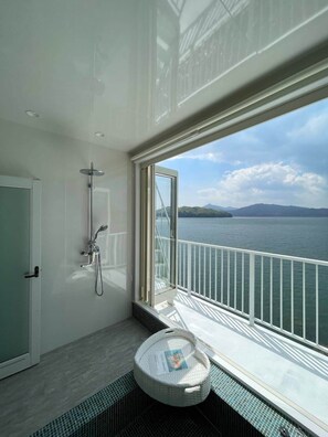 Interior - House with Ocean view good for 8PPL Free WiFi (Suooshima, Oshima District)