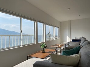 Télévision, espaces bureaux