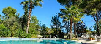 Villa Can Sarrio - Five Bedroom Villa, Sleeps 10
