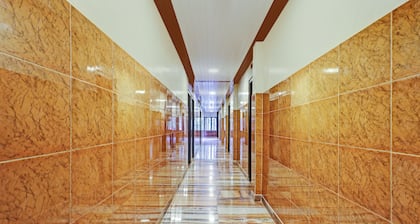 Itsy Hotels Hill Town, 500 Mtrs From Madikeri Fort