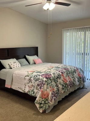 1 chambre, fer et planche à repasser, Wi-Fi gratuit, draps fournis