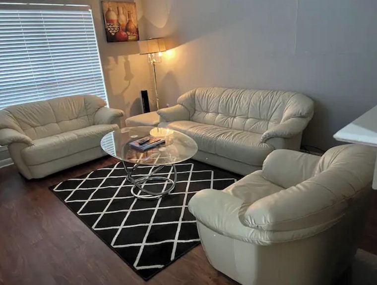 Lovely 1-bedroom Townhomes With Nice Accessories - Stafford, TX