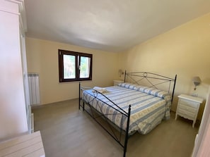 Family Condo | Premium bedding, down comforters, pillowtop beds, in-room safe - Tenuta Vallina (Tortorella)