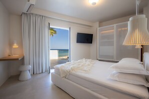 Deluxe Room | In-room safe, free cribs/infant beds, free WiFi, bed sheets - Akrogiali Beach Hotel Apartments (Hersonissos)