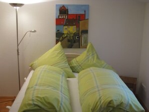 2 bedrooms, travel cot, free WiFi, bed sheets - Small vacation home for max. 2 guests in the middle of Greifswald's old town (Greifswald)