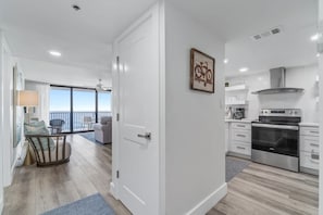 Interior - Seagrove Sunset 1107-Gulf Front View-Sleeps 6 (Santa Rosa Beach)