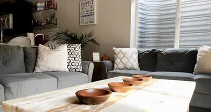 Spacious 2 KingBed 2 QueenBed Basement Apartment