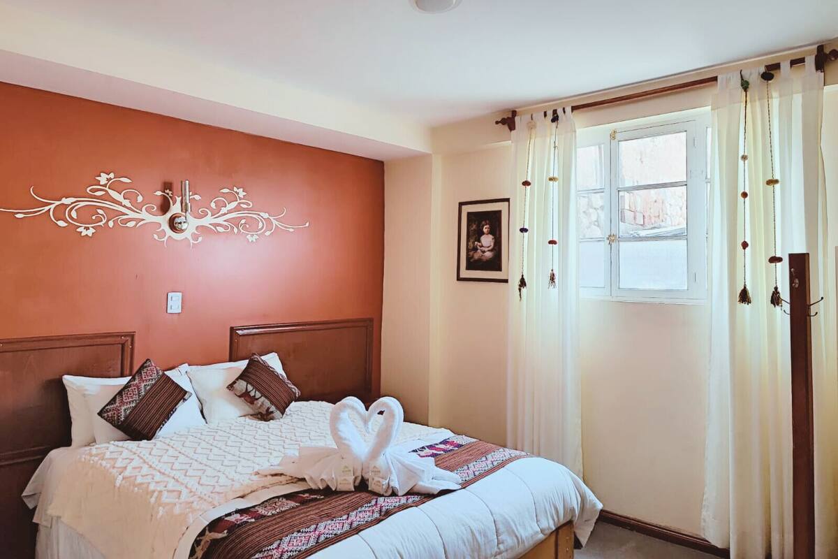 Chambre Double Standard | Coffres-forts dans les chambres, Wi-Fi gratuit, draps fournis