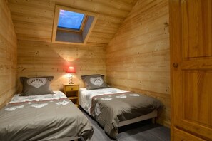 4 camere, Wi-Fi gratuito