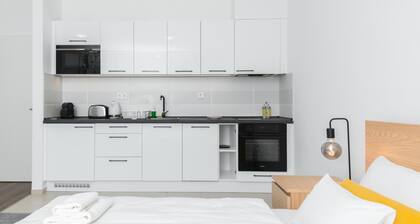 WestSide Apartments by Urbanrent