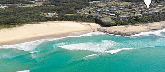 Tranquil Retreat - An idyllic holiday home just moments from the beach
