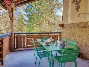 Outdoor dining - GREEN MARMOTTES 2 CHALET - 6/8 PEOPLE - SAINT JEAN D'AULPS (Saint-Jean-d´Aulps)